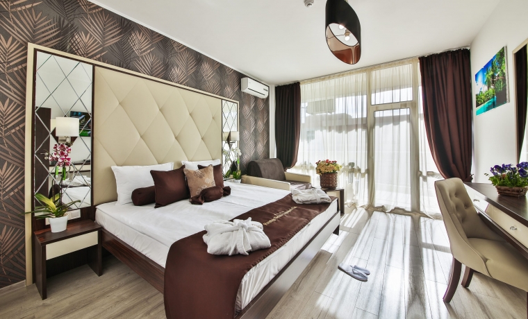 Сьют Делюкс с 2 спалнями